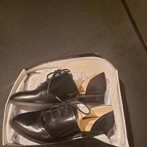 NIB Nine West cutout oxfords